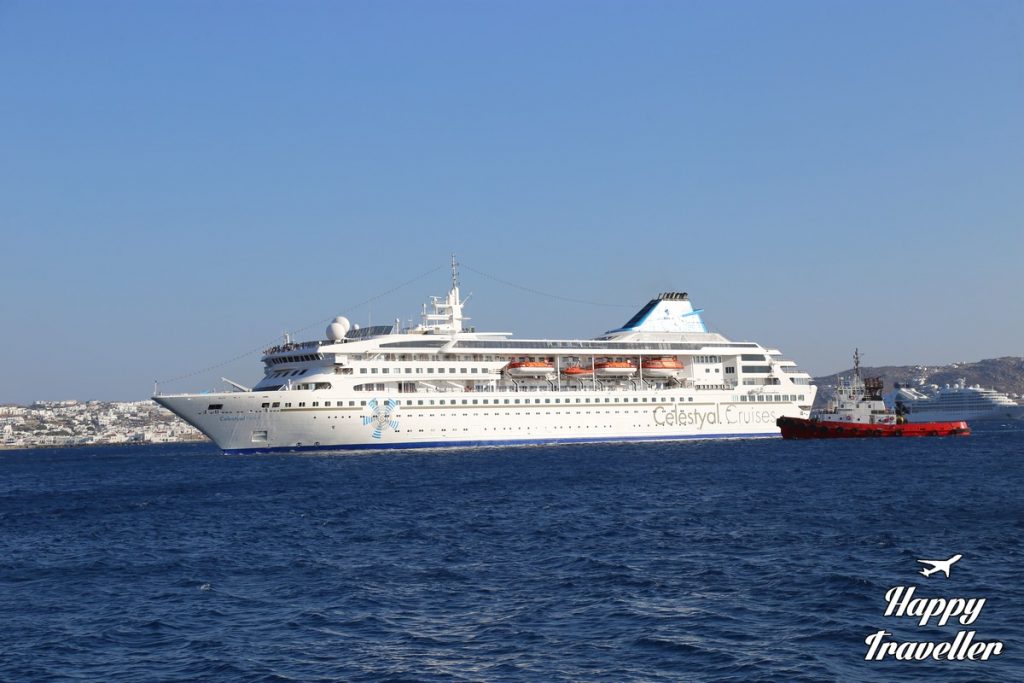 Celestyal Cruises Mykonos Happy traveller
