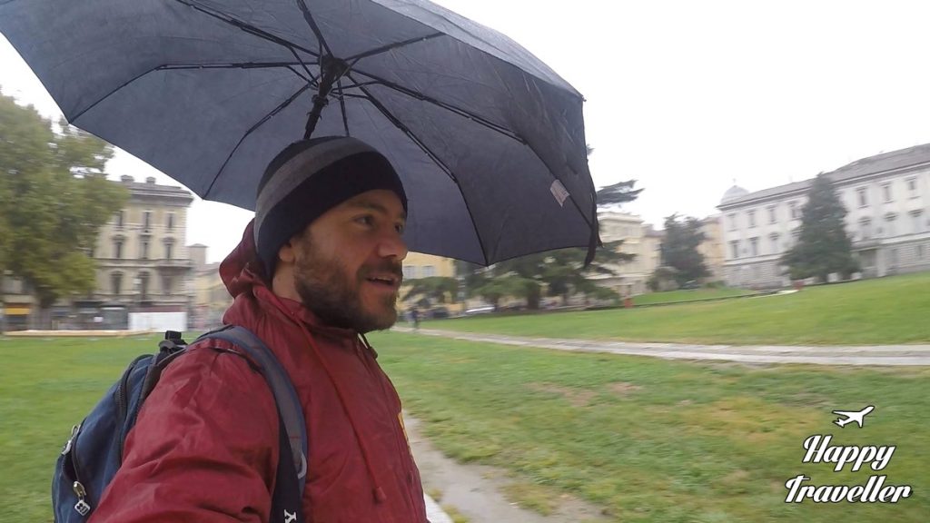 hands-free-umbrella2