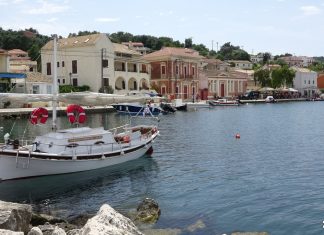 ΠΑΞΟΙ: Το νησί που δημιούργησε ο Ποσειδώνας για να ζήσει τον έρωτά του