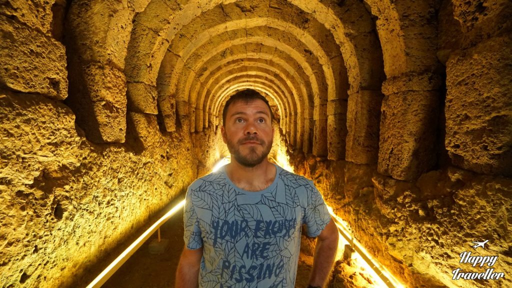 nekromanteio happy traveler (18)