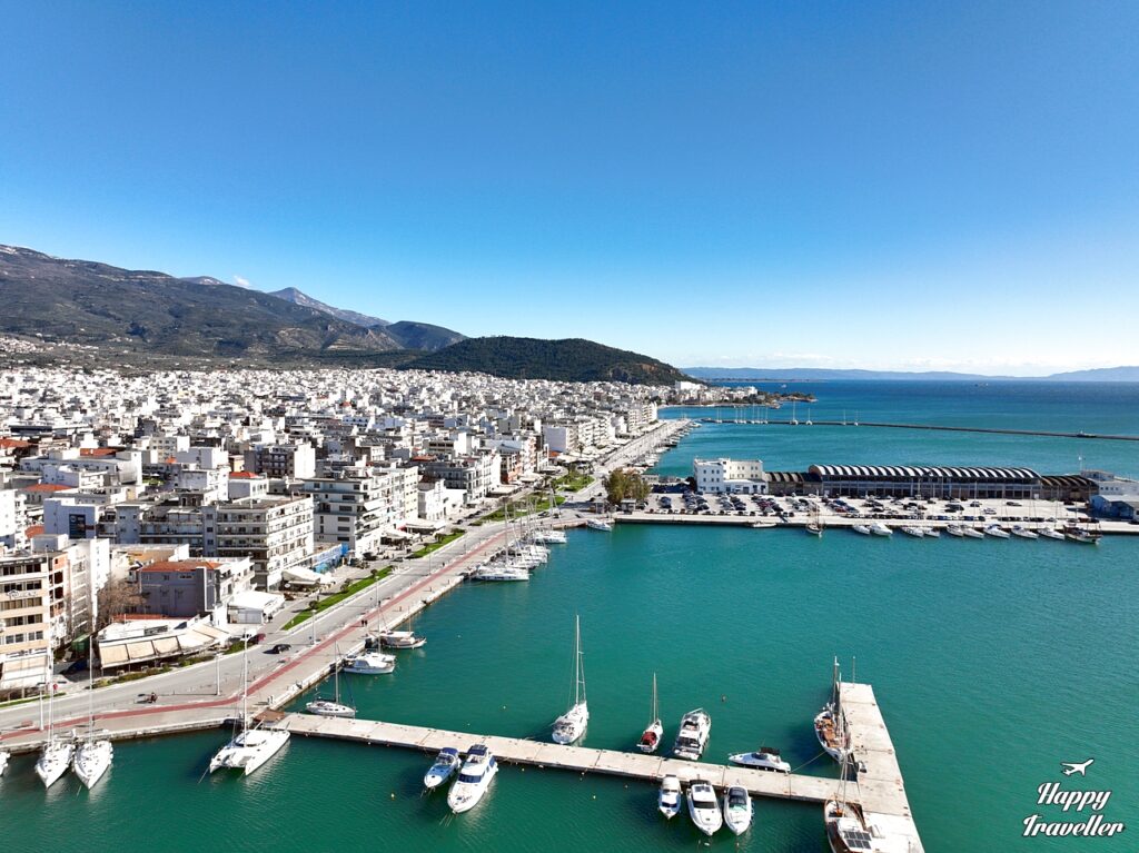 Το όμορφο λιμάνι του Βόλου από ψηλά