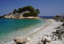 Κοκκάρι: Το πιο γραφικό χωριό της Σάμου με την διπλή παραλία