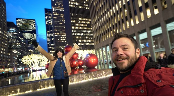 Χριστούγεννα στη Νέα Υόρκη: Μια εμπειρία ζωής Ο Ευτύχης και η Ηλέκτρα στην Χριστουγεννιάτικη και γιορτινή Νέα Υόρκη της Αμερικής