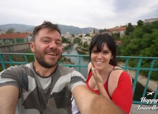 Ο Ευτύχης και η Ηλέκτρα στην γέφυρα του Μοστάρ