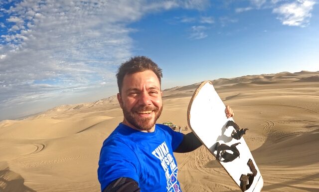 Ο Ευτύχης Μπλέτσας στους αμμόλοφους του Περού