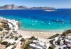 Παραλία Άμμος, η παραλία που βλέπεις μόλις φτάνεις στο νησί με το πλοίο