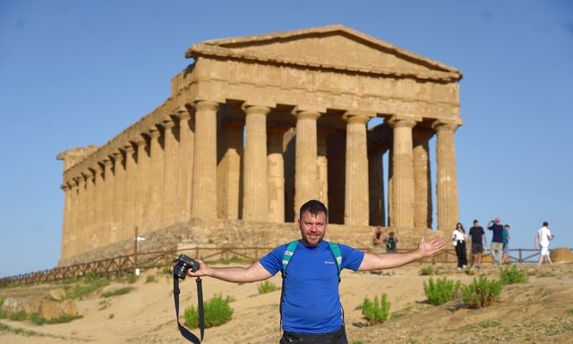 Το οδοιπορικό μας στα ελληνόφωνα χωριά της Κάτω Ιταλίας Ο Ευτύχης στη Σικελία