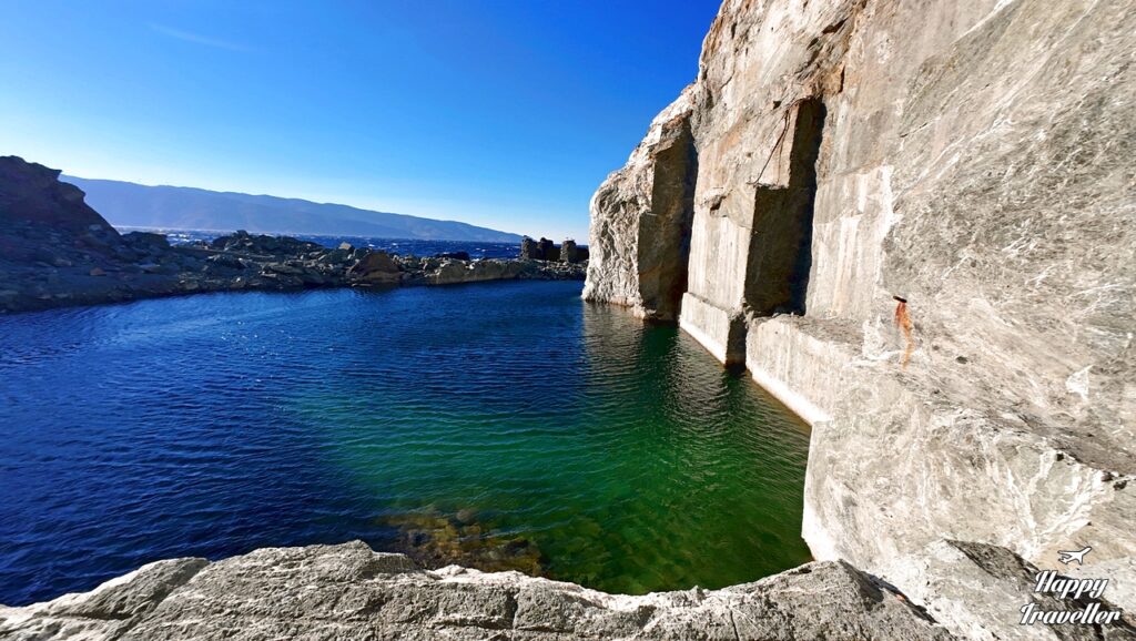 Εγκαταλελειμμένο παλιό λατομείο στον Κούμελα, Τήνος.