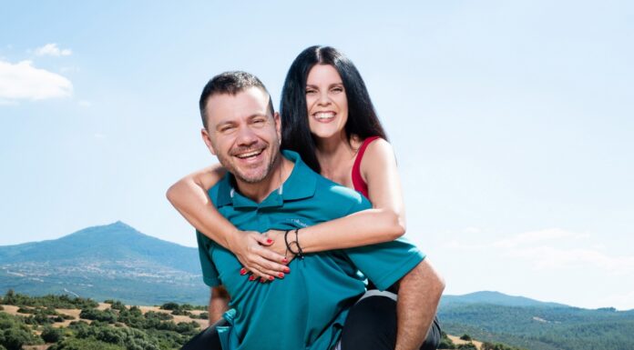 10 χρόνια Happy Traveller & Πρεμιέρα Το Happy Traveller κλείνει 10 χρόνια εκπομπής