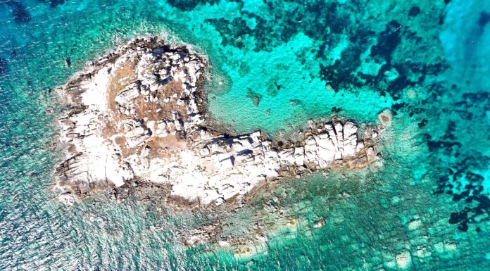 Το Travel+Leisure βάζει έναν ελληνικό προορισμό στους 23 καλύτερους για οικογένειες! Την όμορφη Νάξο