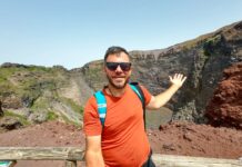 Ανάβαση στον εμβληματικό ηφαίστειο Βεζούβιο (+ΒΙΝΤΕΟ)