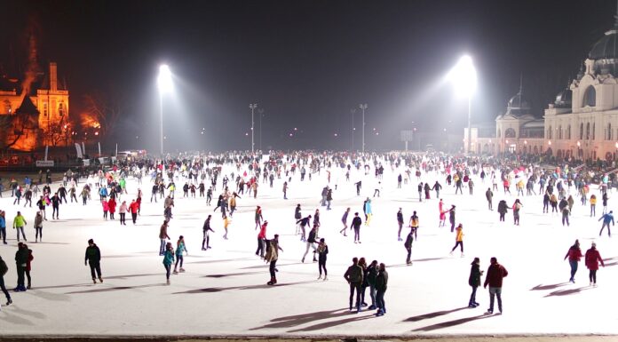 Χριστούγεννα στη Βουδαπέστη: Ο απόλυτος οδηγός για το πιο μαγικό ταξίδι του χειμώνα