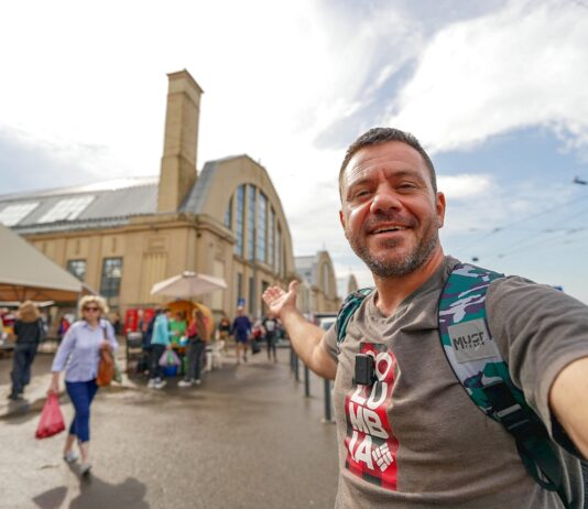 Πήγαμε στην κεντρική αγορά τροφίμων της Ρίγας Ο Ευτύχης στην μεγαλύτερη αγορά τροφίμων της Ευρώπης