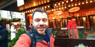 Πιτόγυρο 9 ευρώ στο Αμβούργο: Το ελληνικό street food στις χριστουγεννιάτικες αγορές