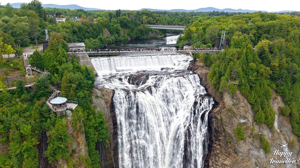 Πανοραμική φωτογραφία από Montmorency Falls