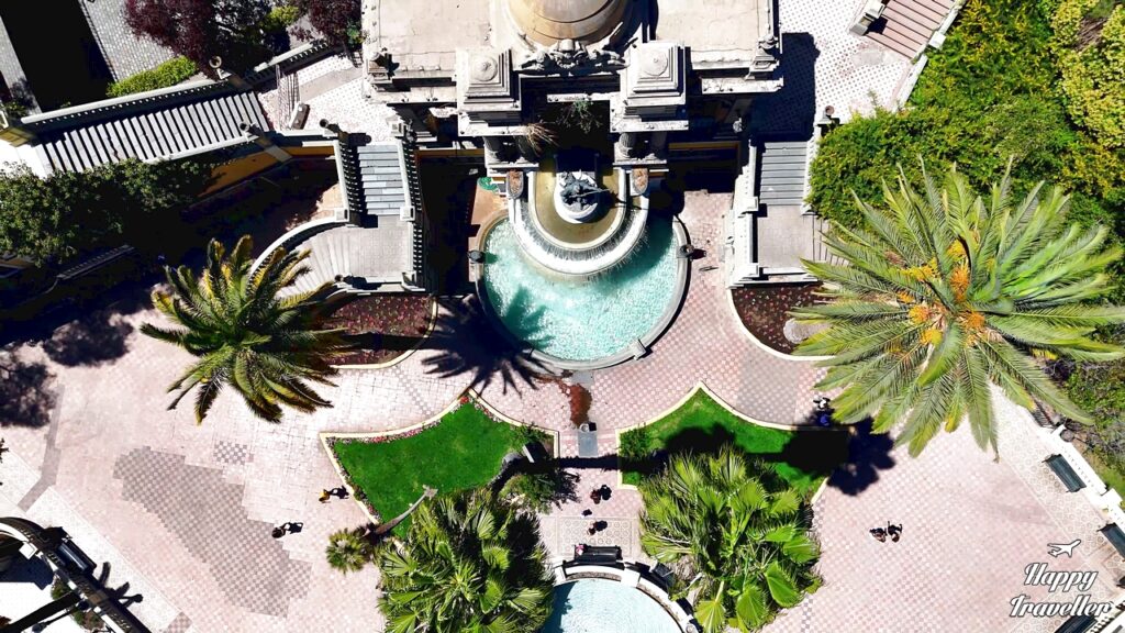 Εντυπωσιακό συντριβάνι στο Σαντιάγο της Χιλης 