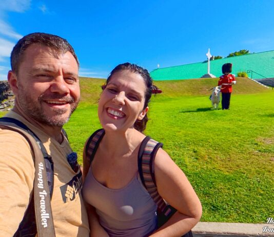 Το κριάρι με τα χρυσά κέρατα στην Ακρόπολη του Κεμπέκ: Η αλλαγή φρουράς που πρέπει να δεις