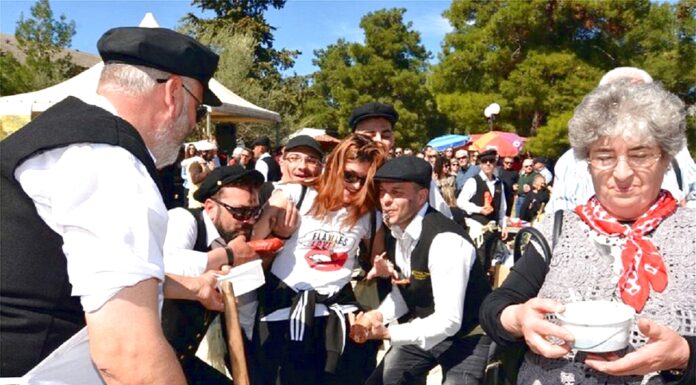 ΜΠΟΥΡΑΝΙ: Το τολμηρό έθιμο του Τυρνάβου για την Καθαρά Δευτέρα