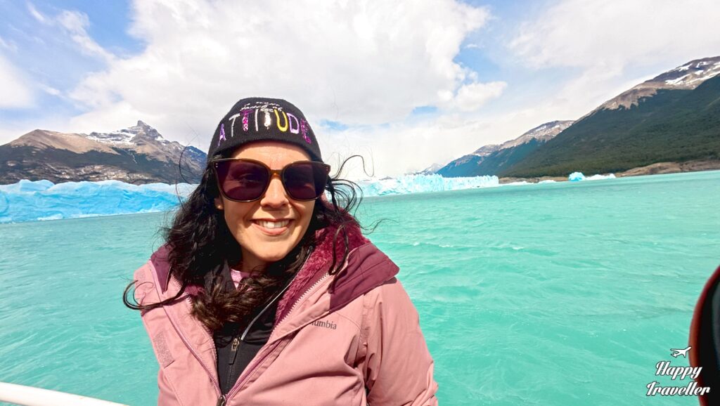 Η Ηλέκτρα με φόντο τον εντυπωσιακό παγετώνα Περίτο Μορένο