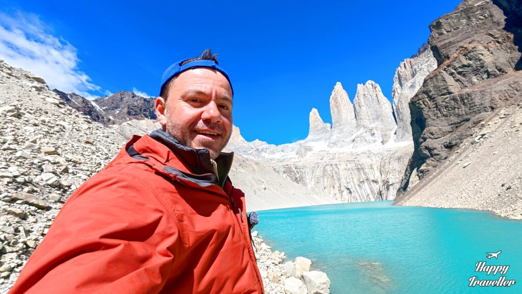 Το μέρος είναι μοναδικό και η καλύτερη θέα είναι από τη λίμνη. 