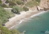 Οι 7 καλύτερες παραλίες στους Φούρνους Κορσεών Οι παραλίες του νησιού είναι πεντακάθαρες και δαντελωτές.