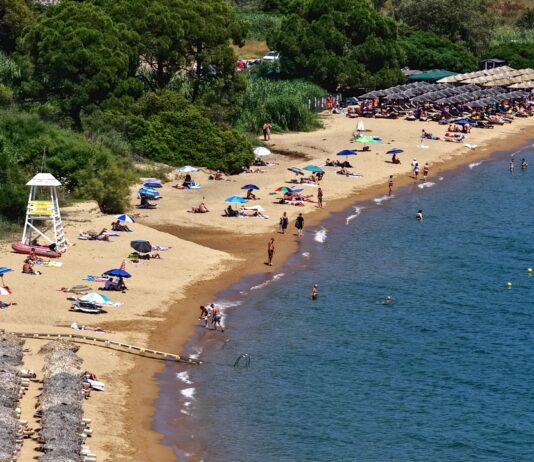 Οι παραλίες της Σκιάθου είναι η μια καλύτερη από την άλλη