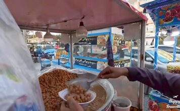 Solo βόλτα στη Χεράτ και αυθεντικό street food Solo βόλτα στη Χεράτ και αυθεντικό street food