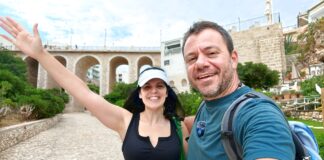 ΠΟΛΙΝΙΑΝΟ Α ΜΑΡΕ: Πλήρης ταξιδιωτικός οδηγός ΠΟΛΙΝΙΑΝΟ Α ΜΑΡΕ: Πλήρης ταξιδιωτικός οδηγός