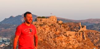 Επική ανατολή ηλίου από την κορυφή Απιτίκι στη Λέρο (ΒΙΝΤΕΟ)