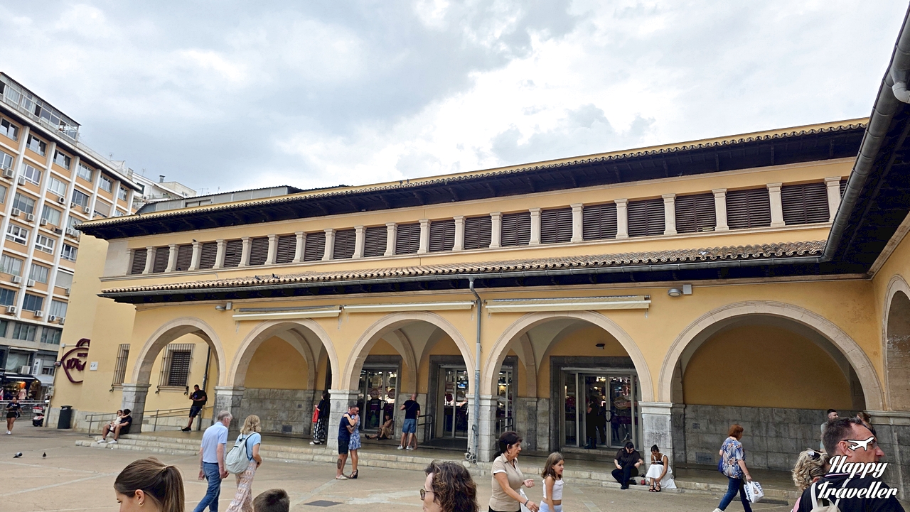 Κεντρική αγορά Mercat de l’Olivar στην Πάλμα ντε Μαγιόρκα.